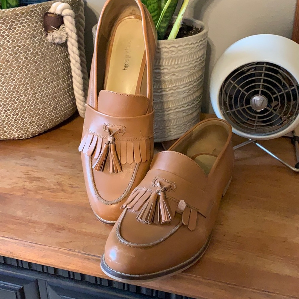 Tan loafers LTS sz14